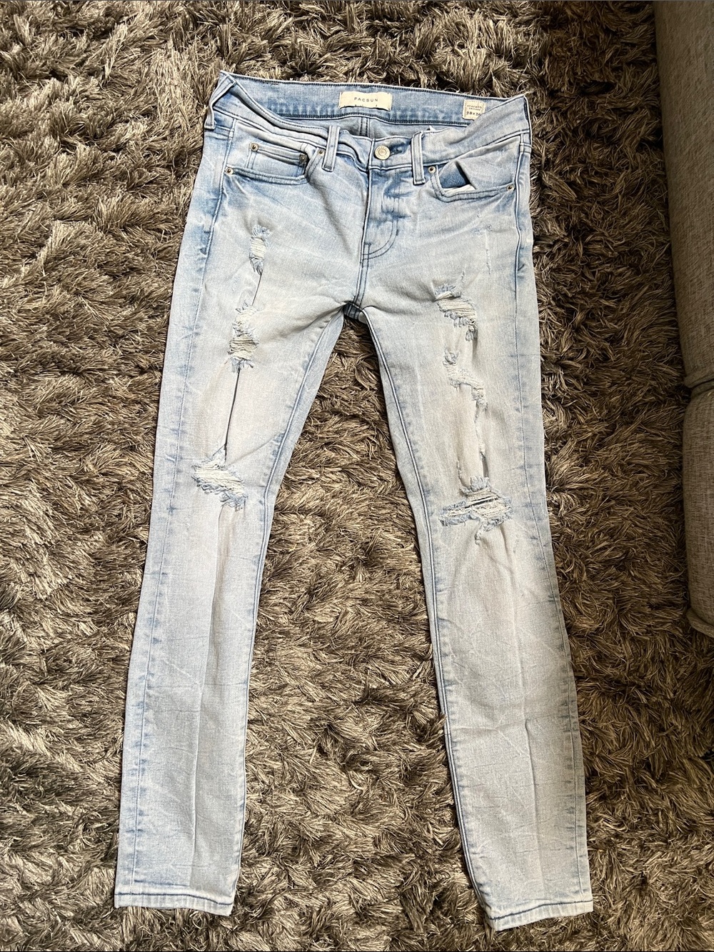 Light Blue Distressed Men’s Skinny Jeans